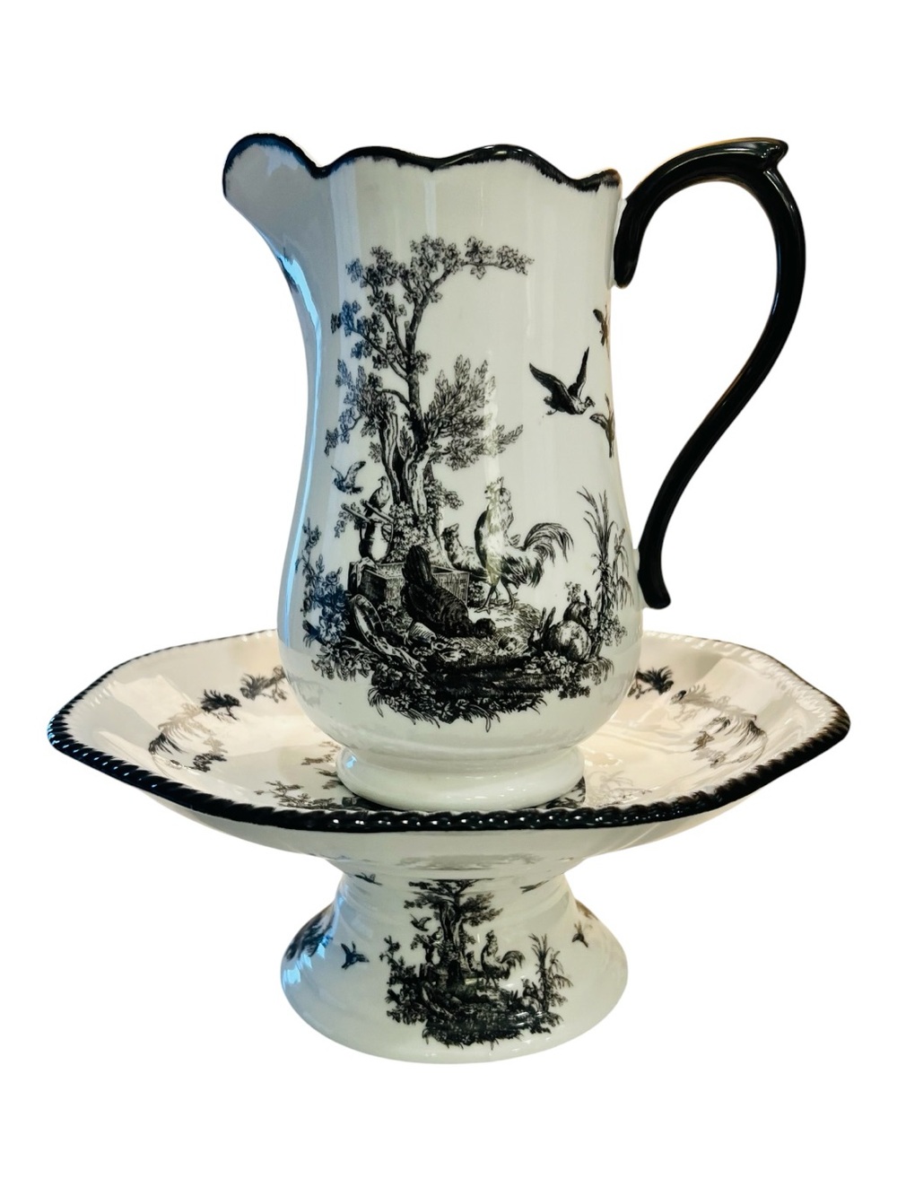 Aux Au Provence AUV2 Country Rooster Toile Pitcher & Pedestal Fruit Bowl Set